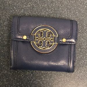 Tory Burch Amanda small wallet